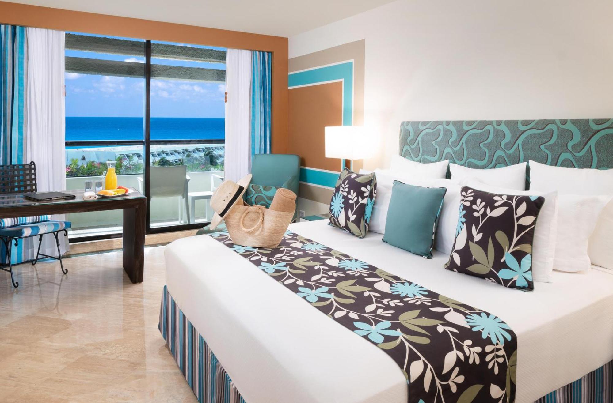 The Pyramid Cancun By Oasis Exteriör bild Junior Suite Ocean View