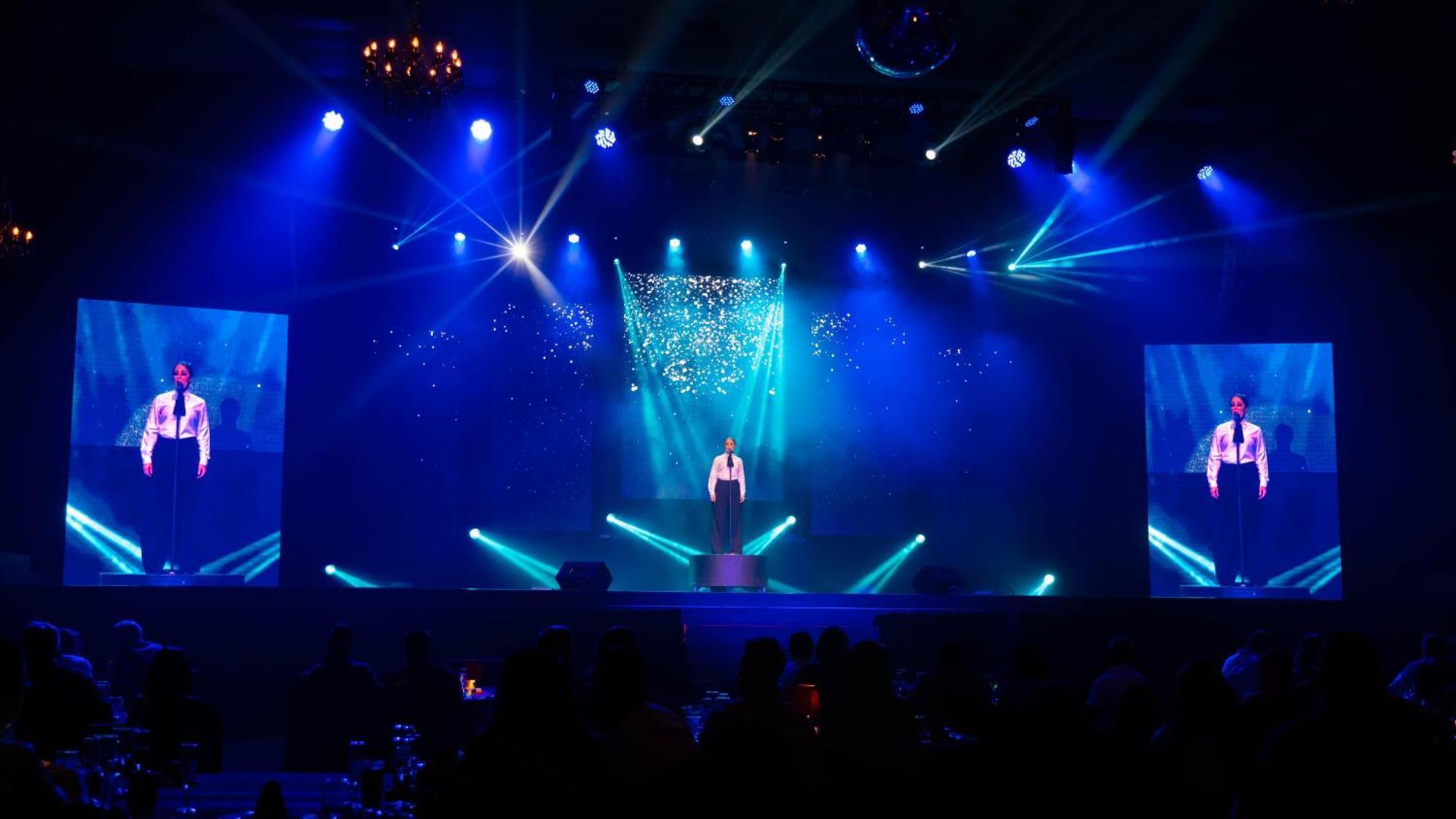 The Pyramid Cancun By Oasis Exteriör bild The stage of the 2015 Asian Games closing ceremony